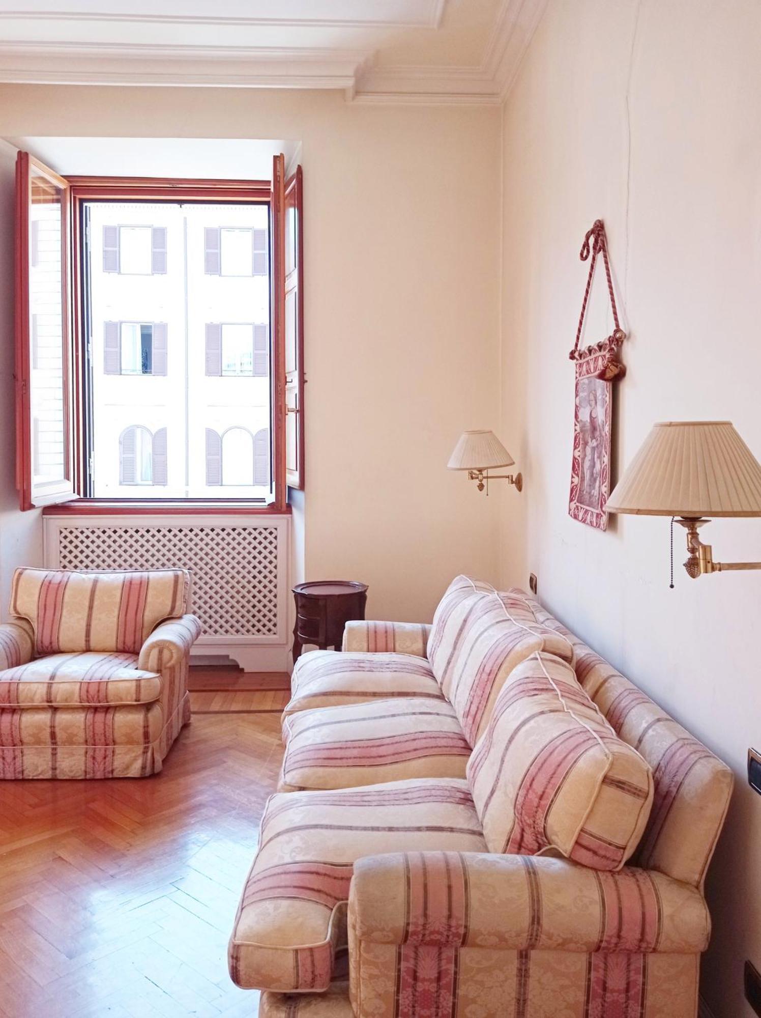 Roman Holidays Boutique Room photo